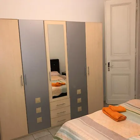 Guest house A&s Bonnerstr. 62