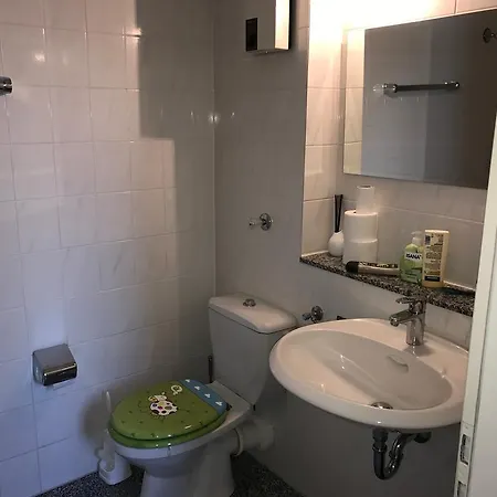 A&s Bonnerstr. 62
