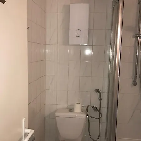 Guest house A&s Bonnerstr. 62